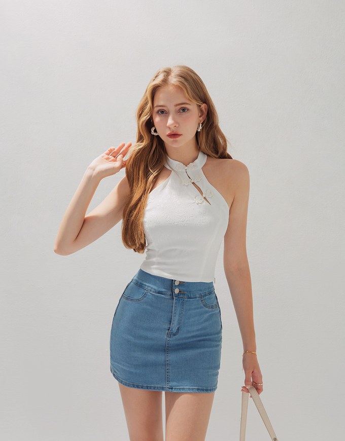 Relief Shoulder Crop Cheongsam Vest