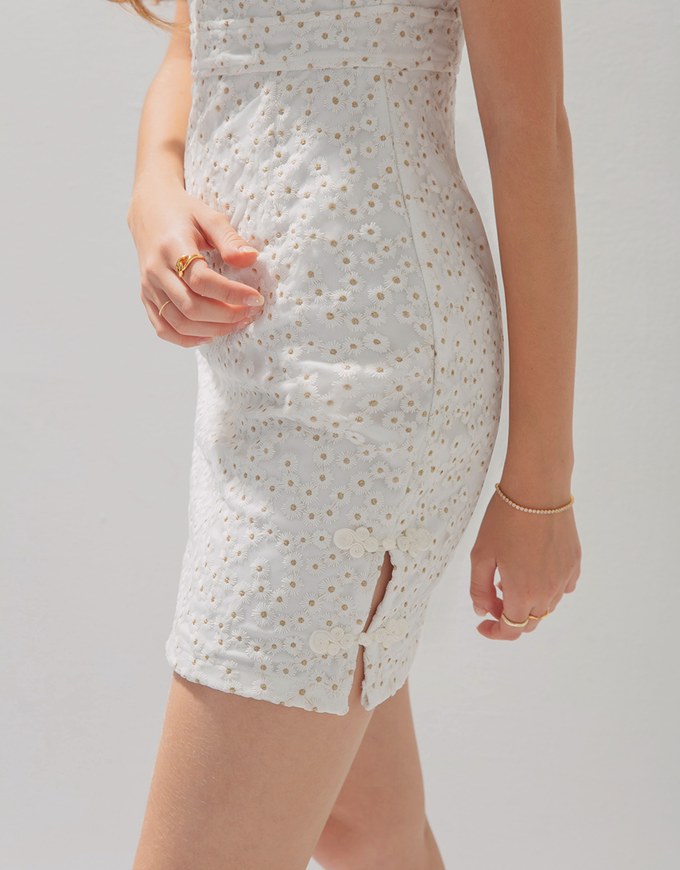 Side Slit Lace Mini Cheongsam Dress