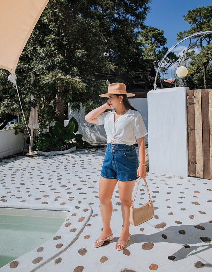 Front Knot Cinched Waist Blouse