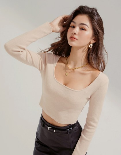 U Collar Ribbed Fitted Crop Top