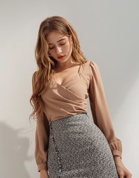 Minimal Chic Sweetheart Crossover Ruched Top